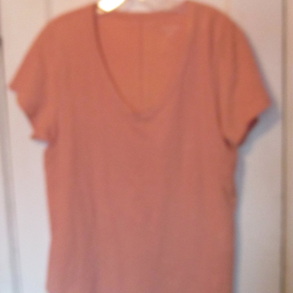 Eileen Fisher Organic Cotton V-Neck T-Shirt Peach M Tee